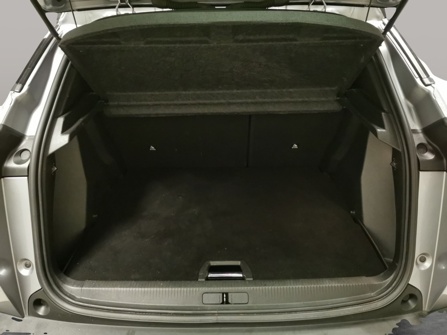 Used Peugeot 2008 2021 for sale - 77432366: Photo 35