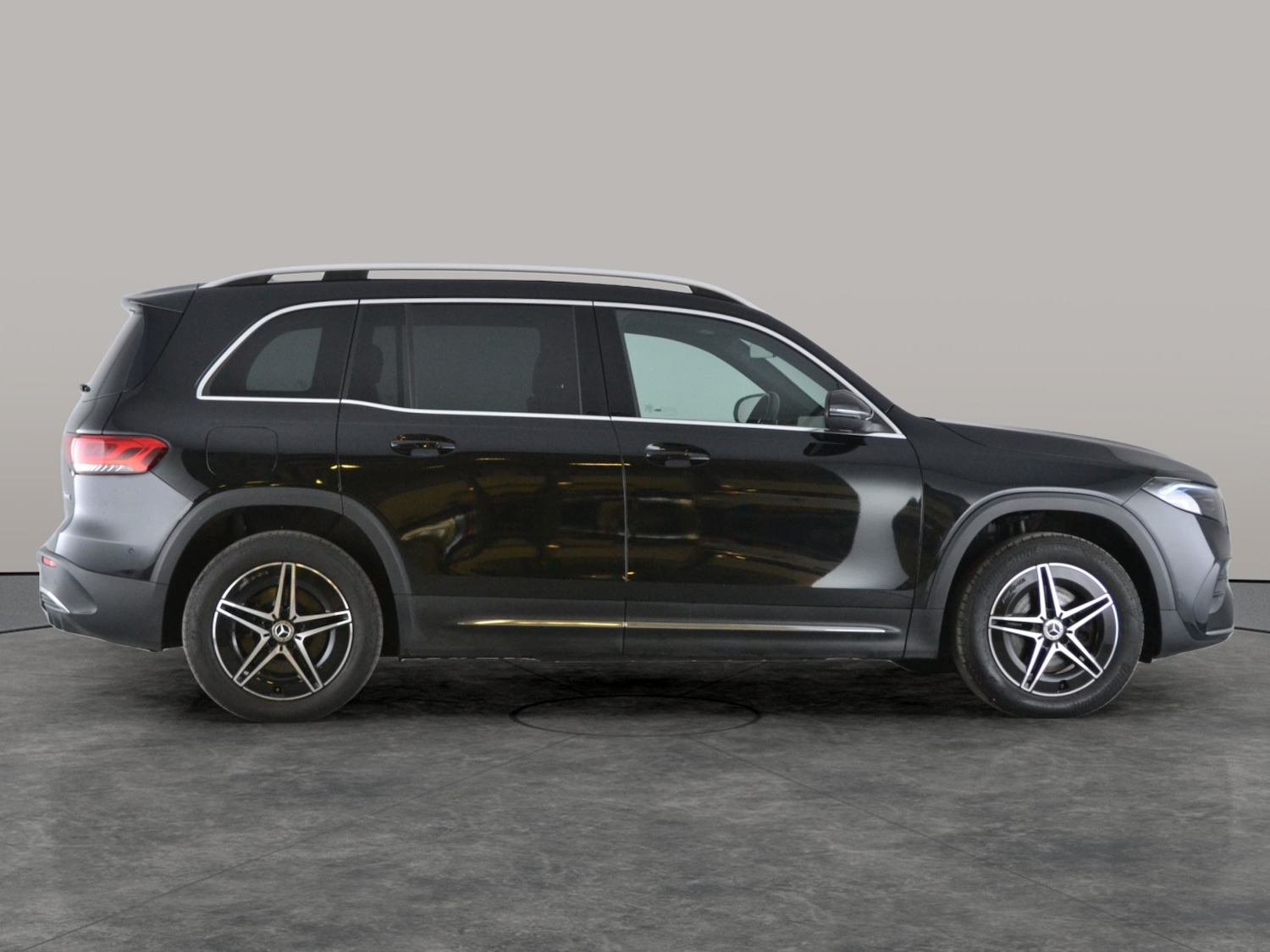 Used Mercedes-Benz EQB 2023 for sale - 77743335: Photo 11