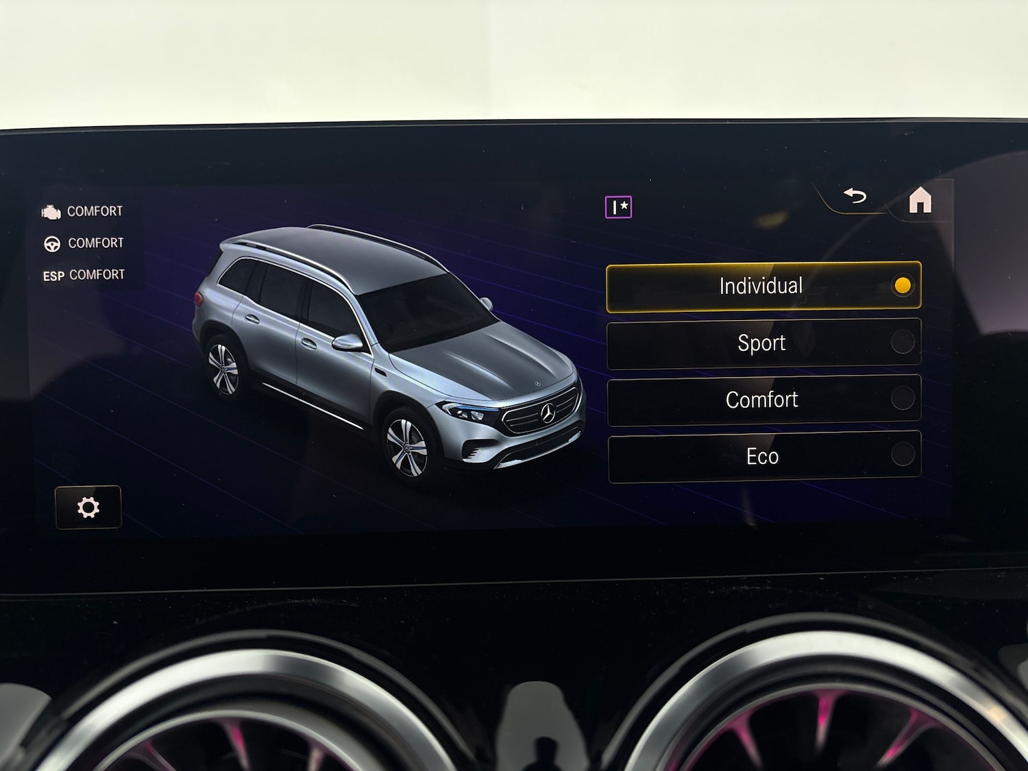 Used Mercedes-Benz EQB 2023 for sale - 77743335: Photo 20