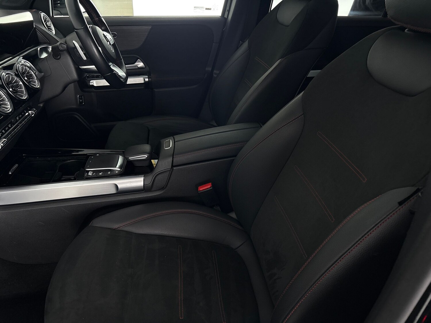 Used Mercedes-Benz EQB 2023 for sale - 77743335: Photo 27