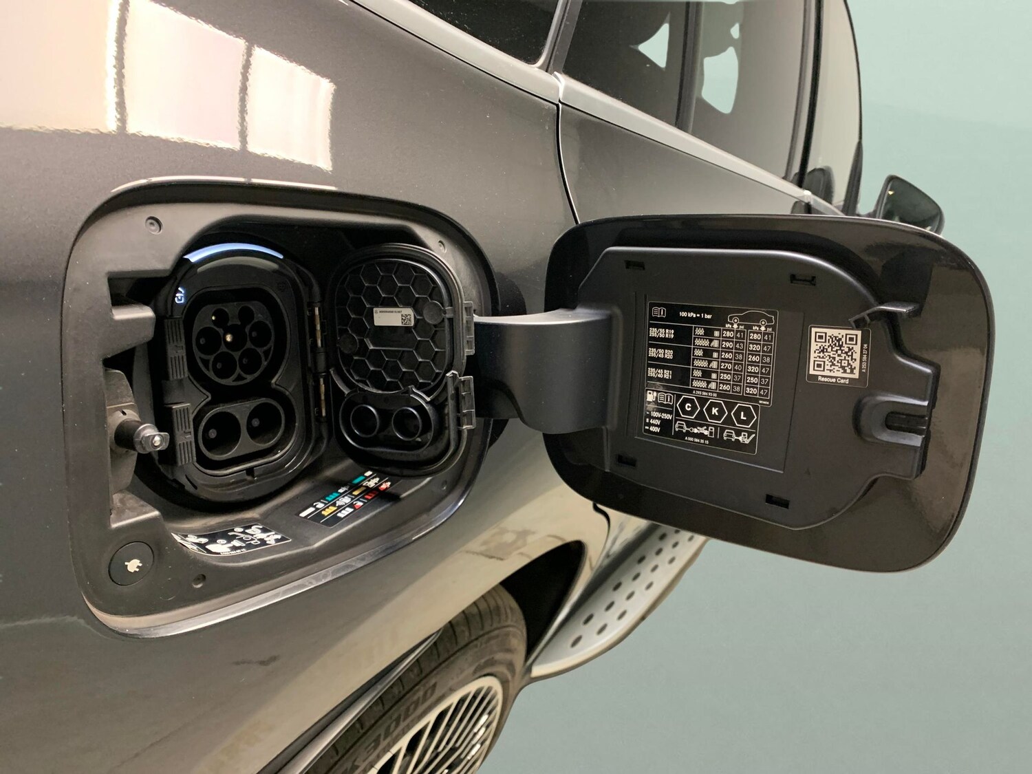 Used Mercedes-Benz EQC 2021 for sale - 78129433: Photo 30