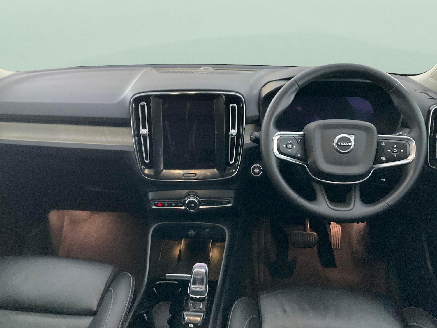 Used Volvo XC40 2022 for sale - 76684707: Photo 10