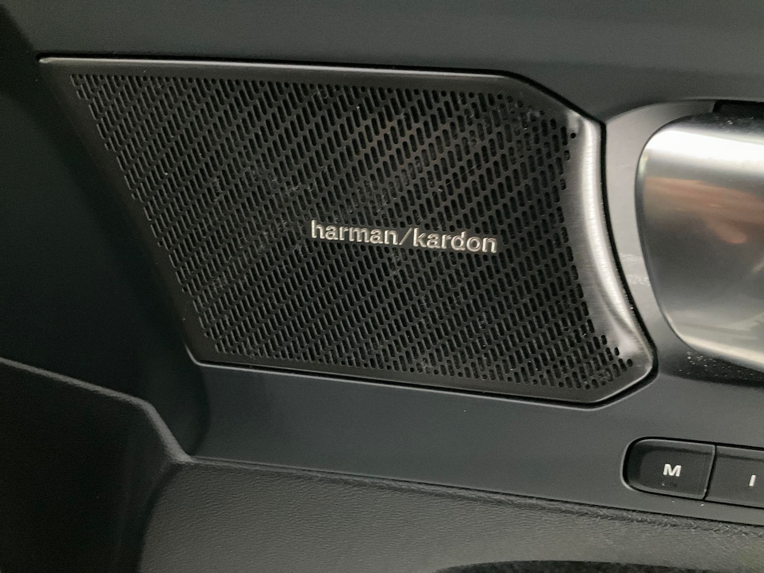 Used Volvo XC40 2022 for sale - 76684707: Photo 6