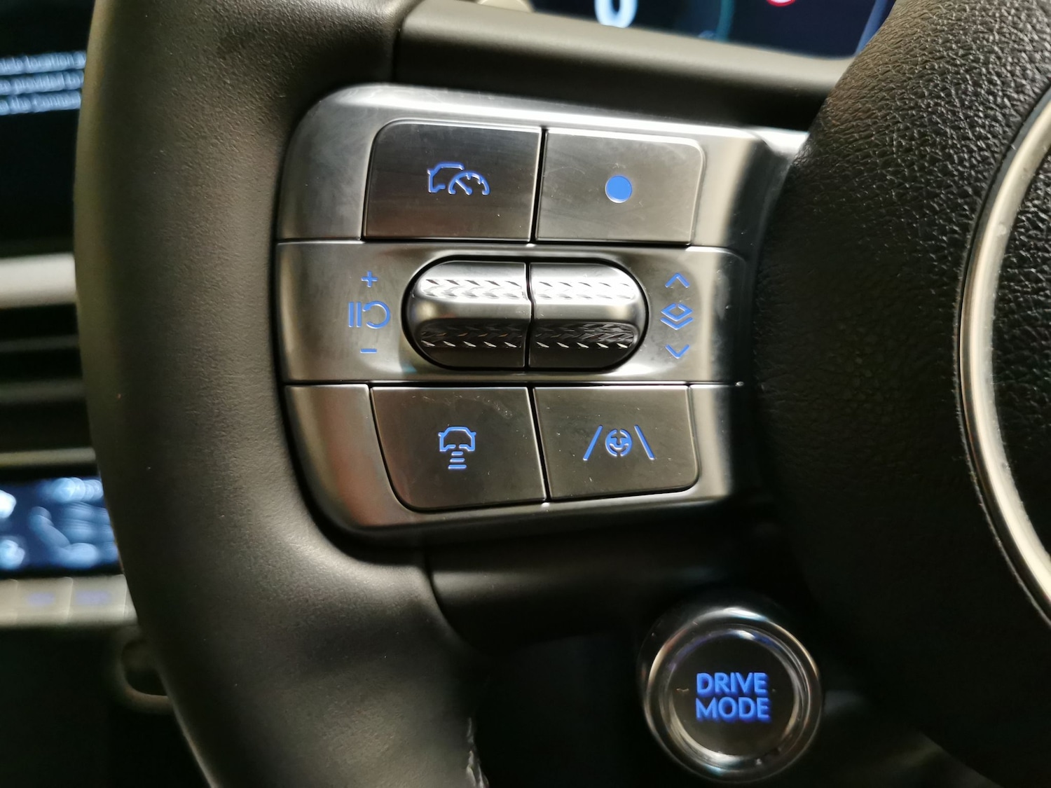 Used Genesis GV60 2022 for sale - 77165061: Photo 22