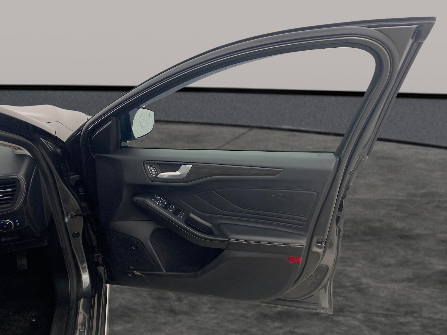 Used Ford Focus for sale - 77529878: Photo 28