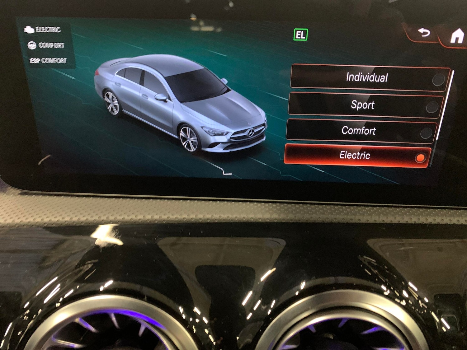 Used Mercedes-Benz CLA 2023 for sale - 77294970: Photo 17