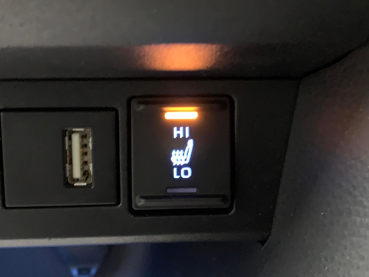 Used Toyota Yaris Cross 2022 for sale - 76668638: Photo 17