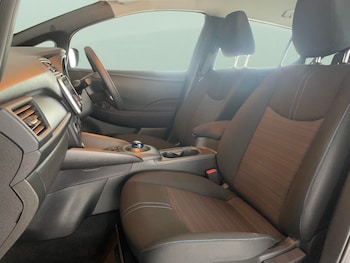 Used Nissan Leaf 2021 for sale - 79437257: Photo