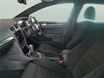 Used Volkswagen Golf 2020 for sale - 79207093: Photo