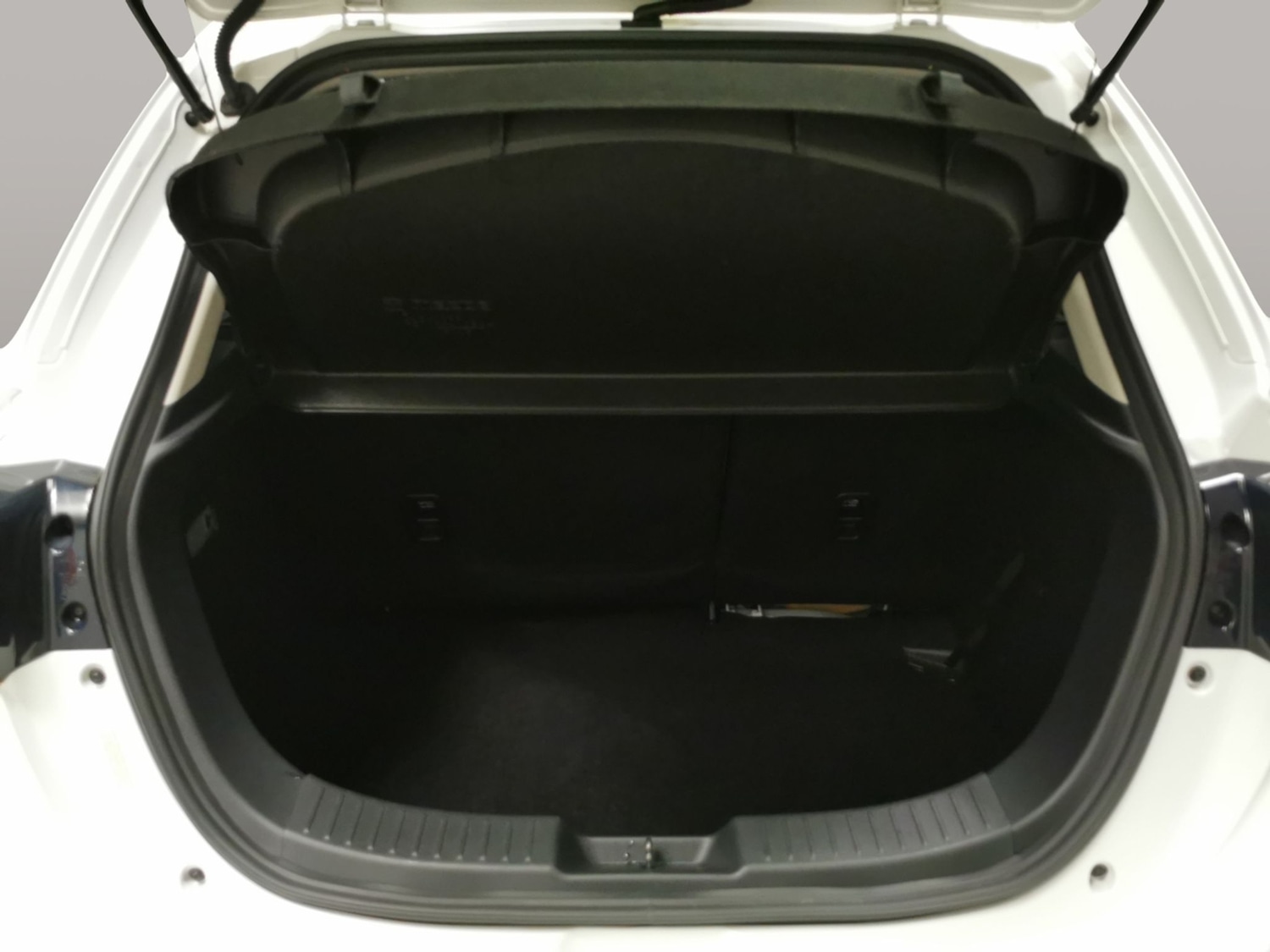 Used Mazda Mazda2 2022 for sale - 76668492: Photo 34