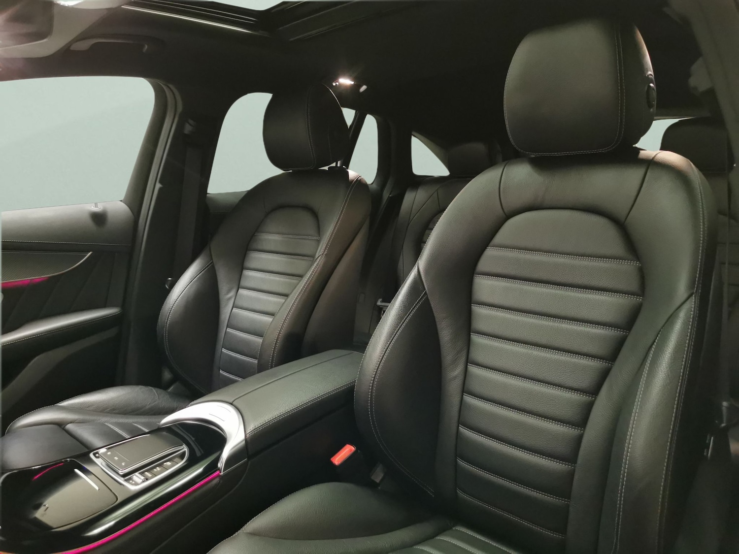 Used Mercedes-Benz EQC 2020 for sale - 76935071: Photo 8