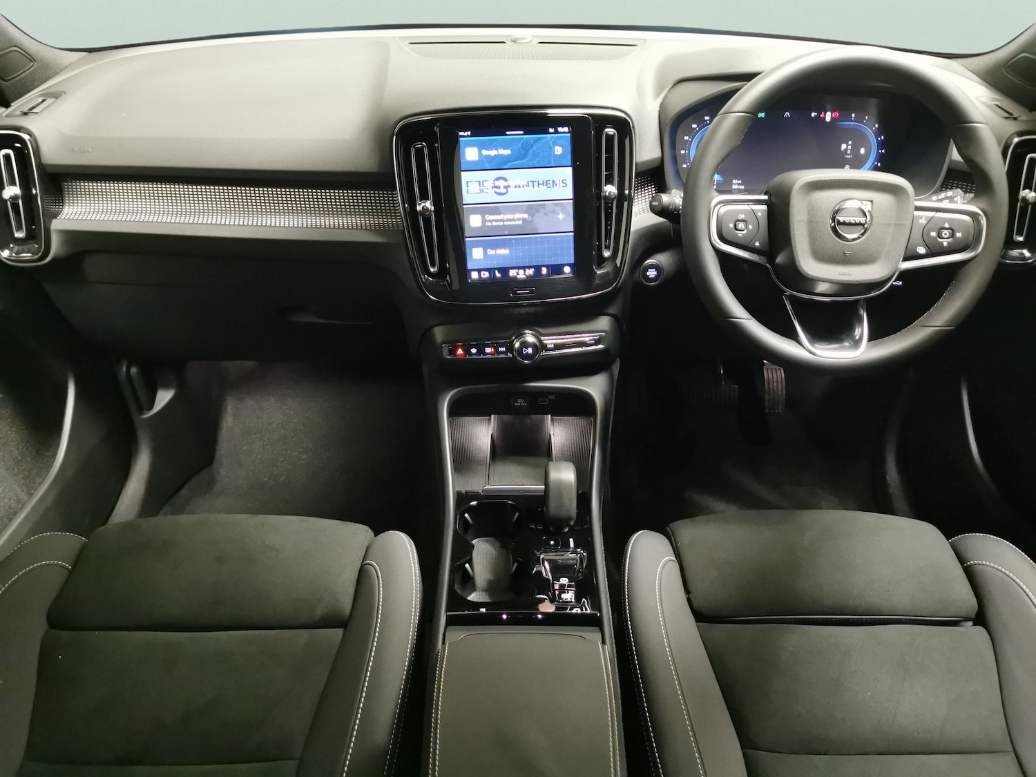 Used Volvo XC40 2023 for sale - 77389362: Photo 7