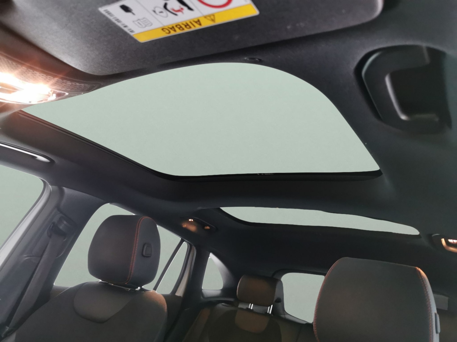 Used Mercedes-Benz EQA 2022 for sale - 78000979: Photo 5