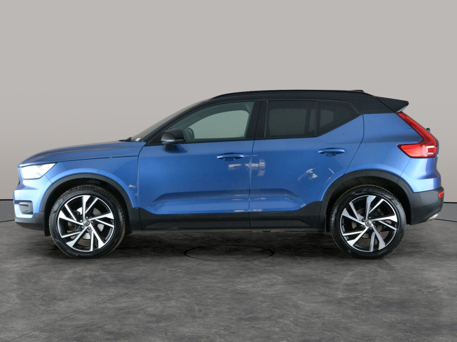 Used Volvo XC40 2019 for sale - 78197860: Photo 12