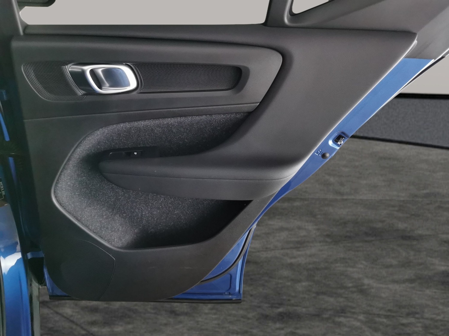 Used Volvo XC40 2019 for sale - 78197860: Photo 35