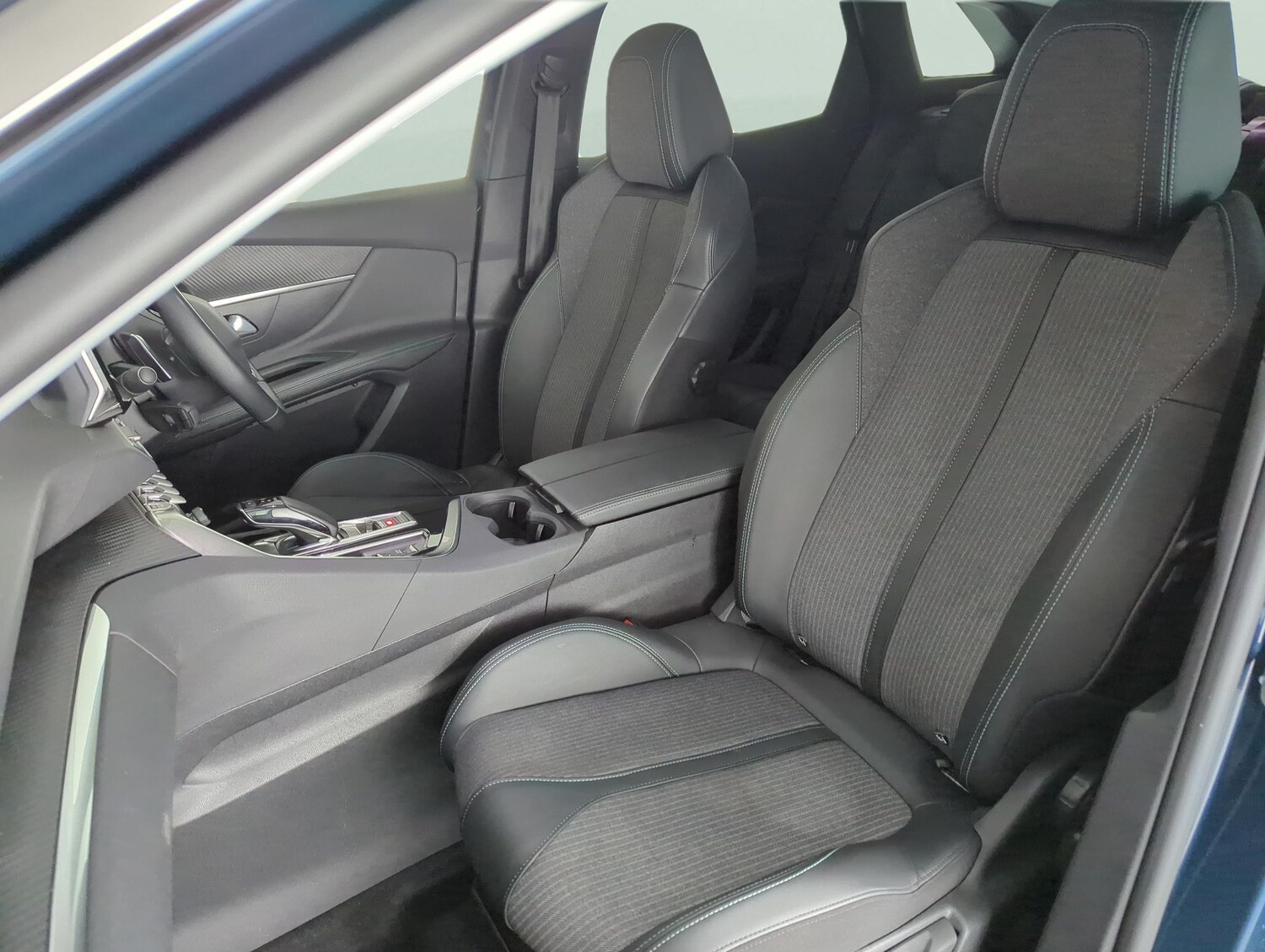 Used Peugeot 3008 2021 for sale - 77815031: Photo 14