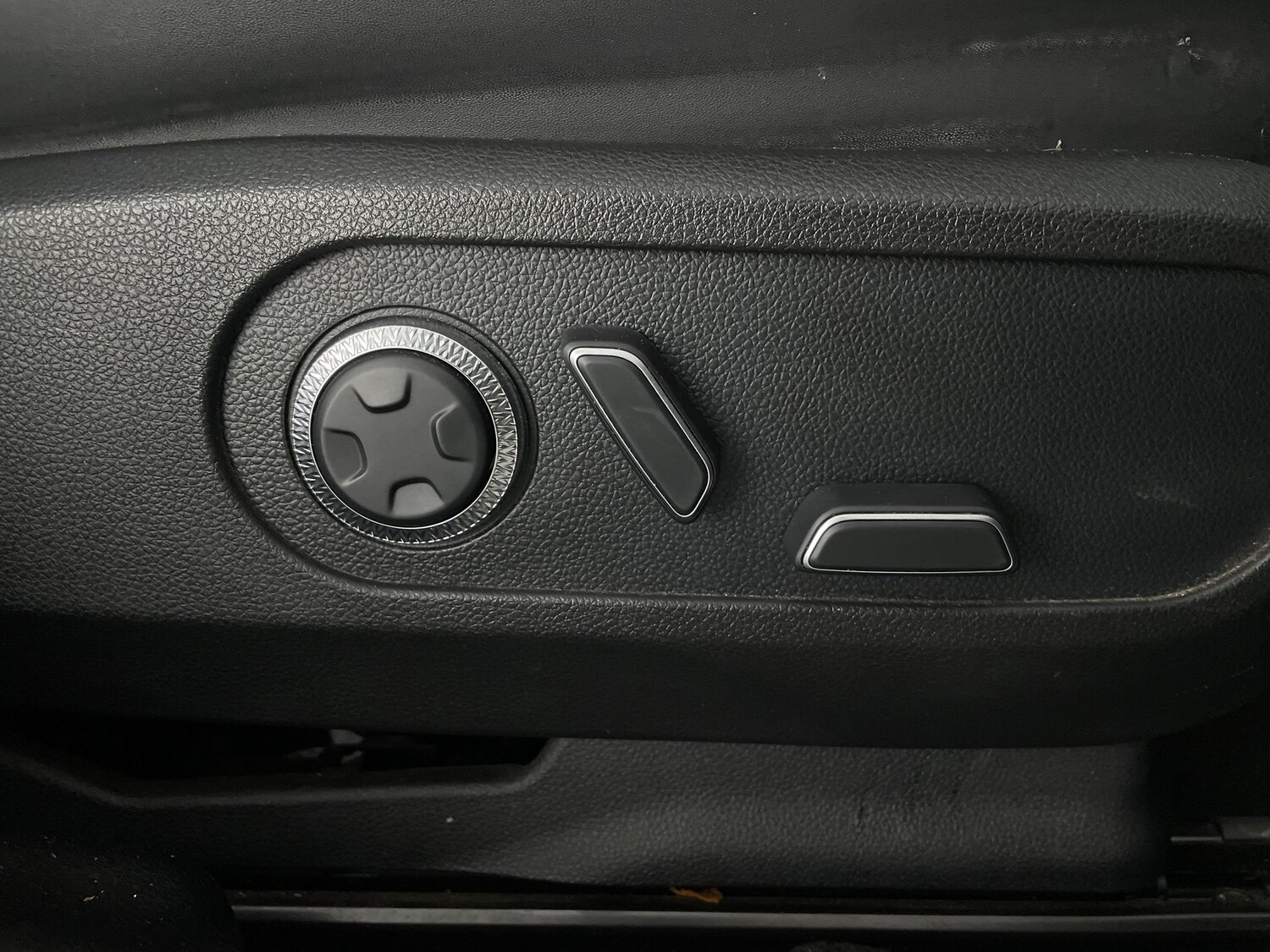 Used Genesis GV60 2022 for sale - 78060061: Photo 16