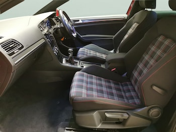 Used Volkswagen Golf 2019 for sale - 79455234: Photo