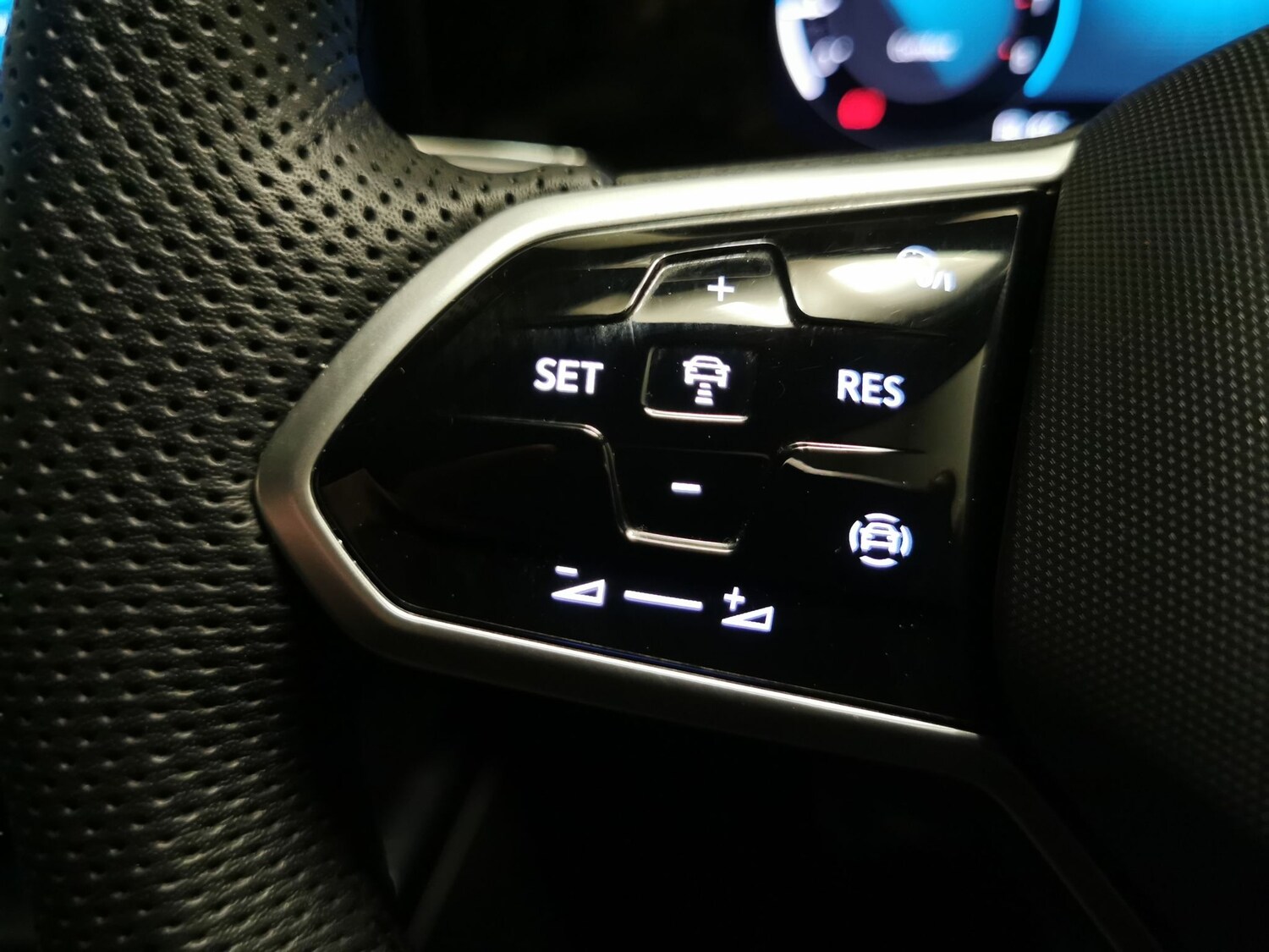 Used Volkswagen Golf 2024 for sale - 78149308: Photo 17