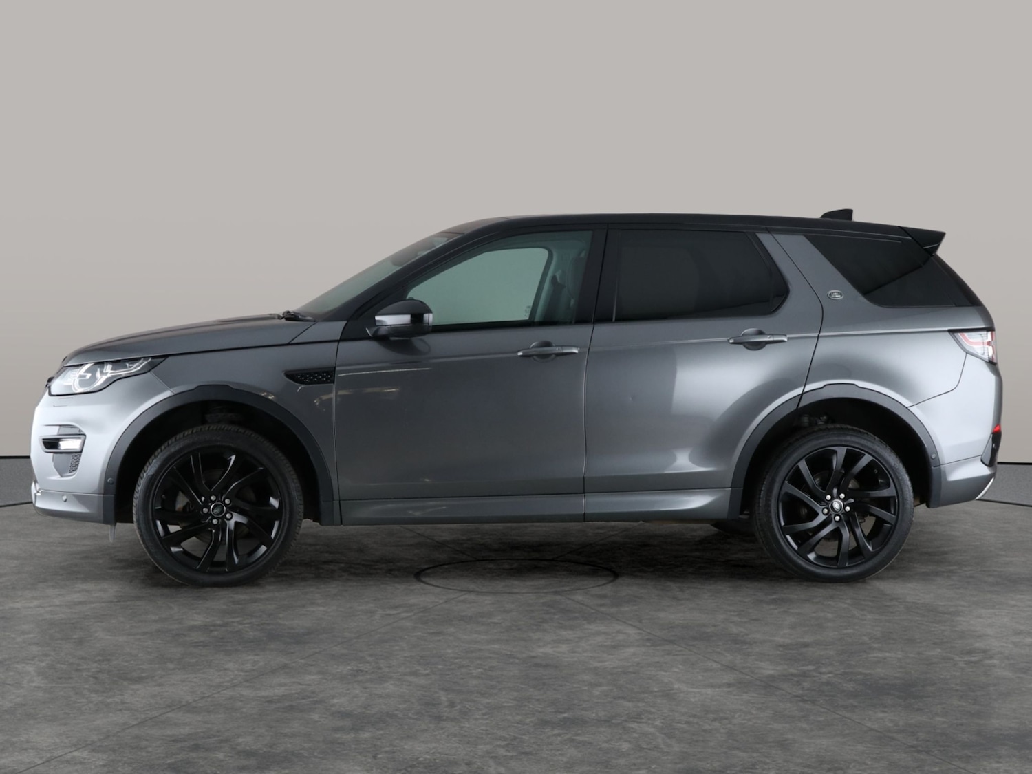 Used Land Rover Discovery Sport 2018 for sale - 76518317: Photo 15