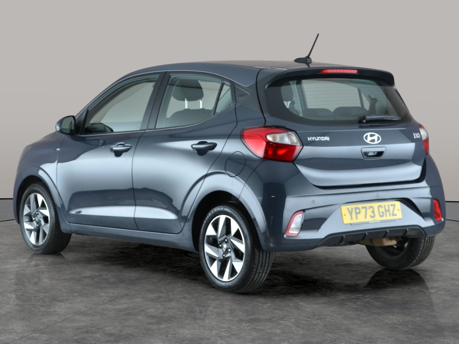 Used Hyundai i10 2023 for sale - 76967199: Photo 11