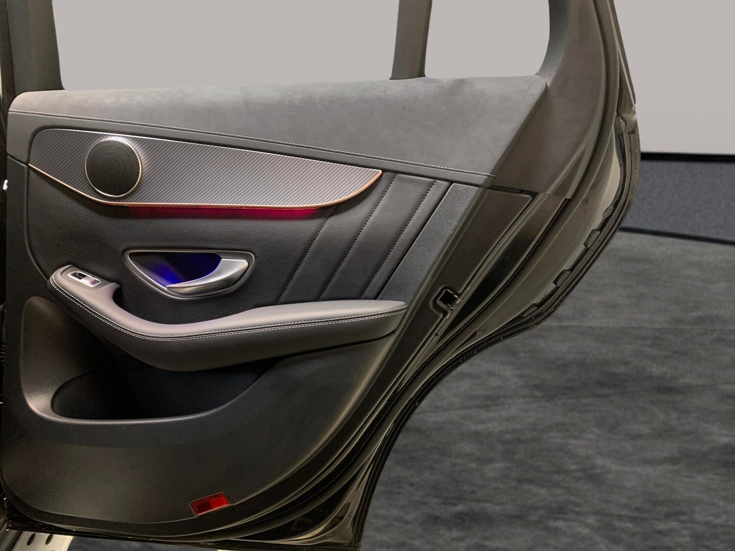 Used Mercedes-Benz EQC 2023 for sale - 77447932: Photo 27