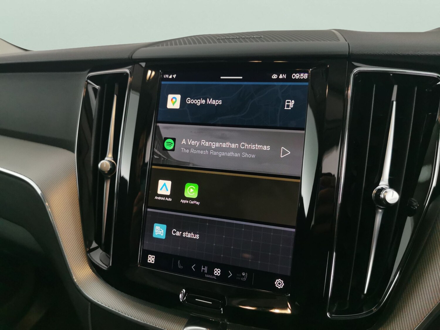 Used Volvo XC60 2023 for sale - 77460858: Photo 20