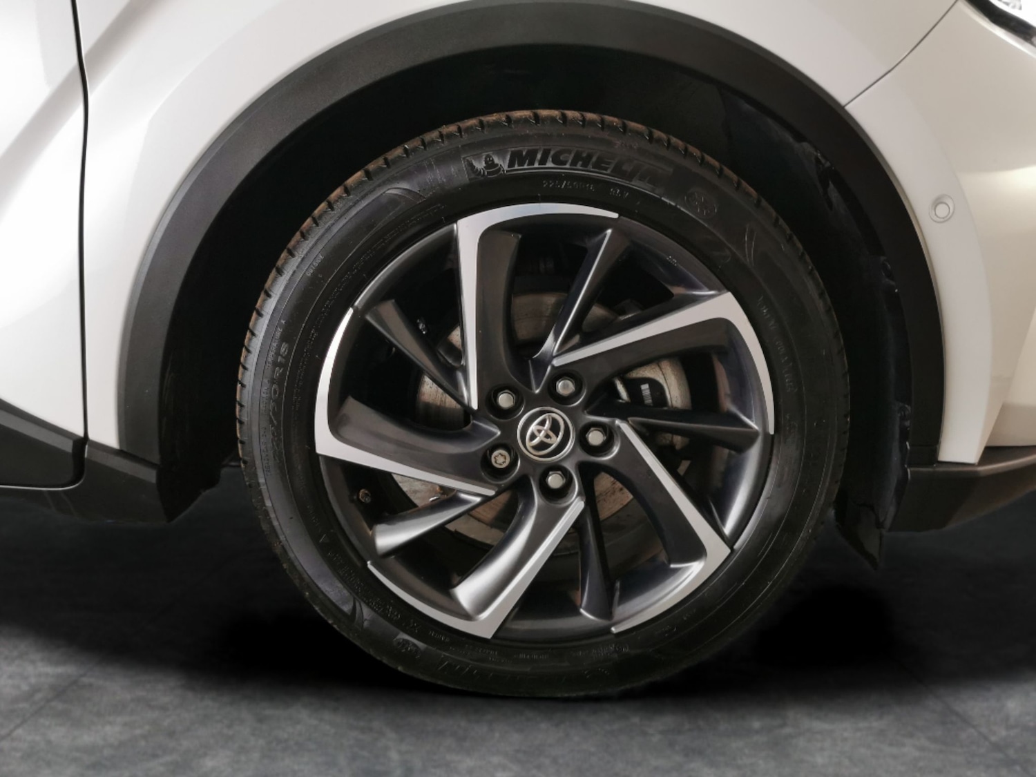 Used Toyota C-HR 2020 for sale - 78025436: Photo 24