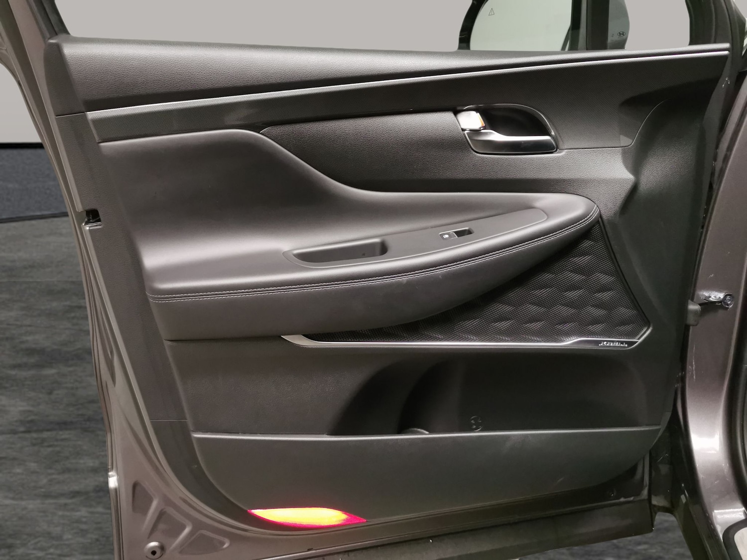 Used Hyundai Santa Fe 2023 for sale - 77916948: Photo 32