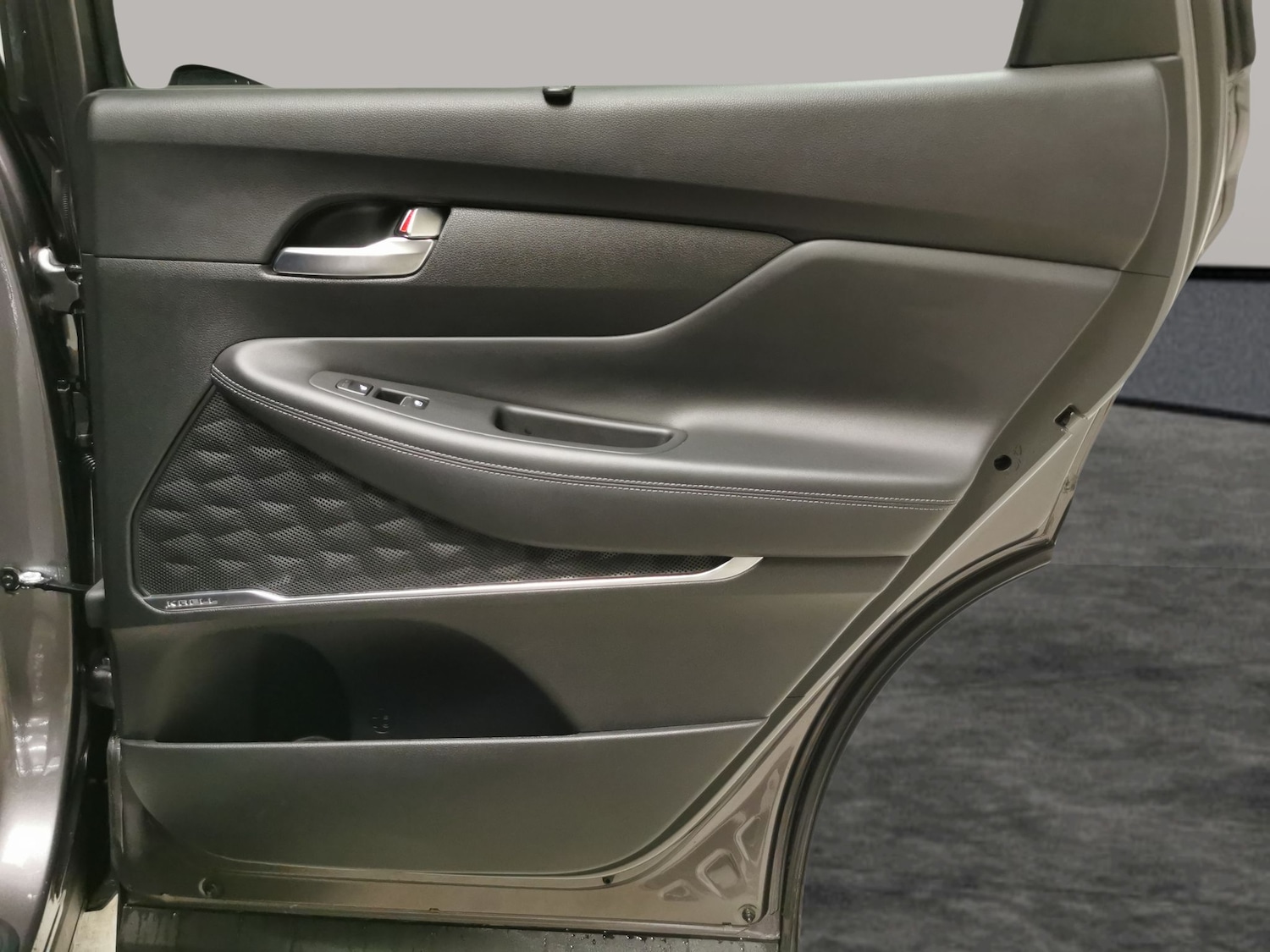 Used Hyundai Santa Fe 2023 for sale - 77916948: Photo 34