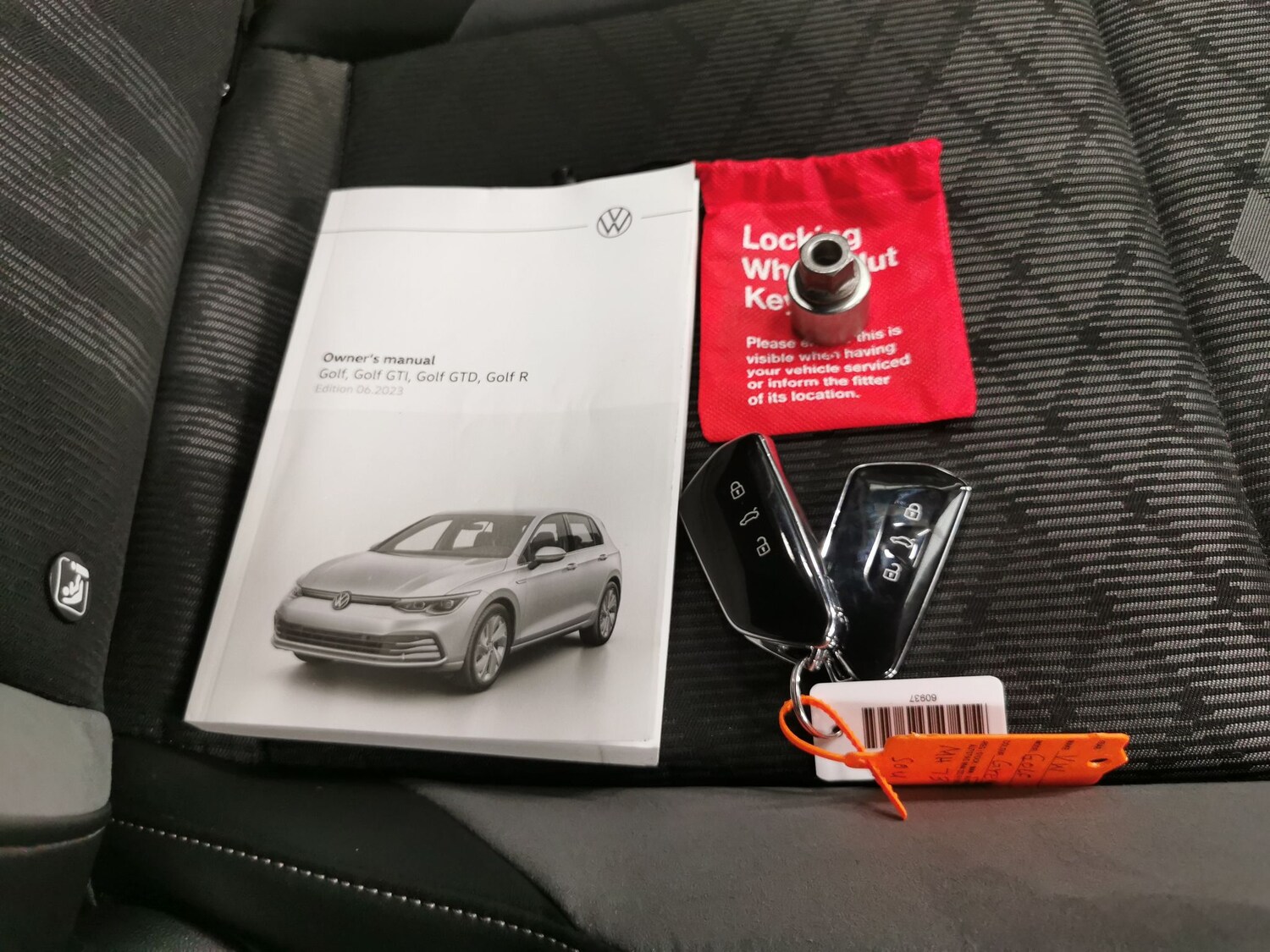 Used Volkswagen Golf 2024 for sale - 77443146: Photo 34