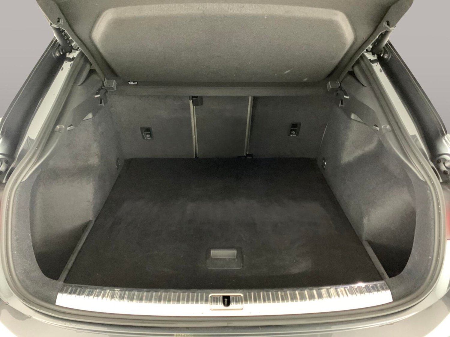 Used Audi Q3 2022 for sale - 76523784: Photo 36