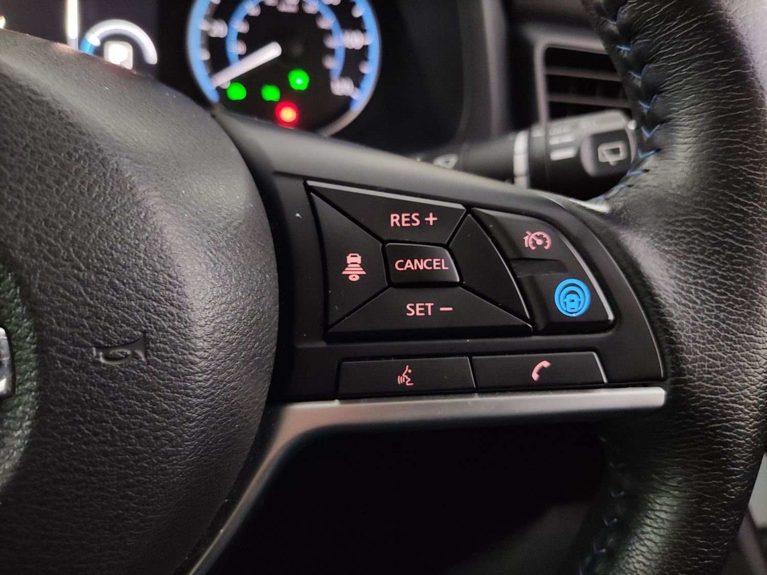 Used Nissan Leaf 2021 for sale - 77988715: Photo 25