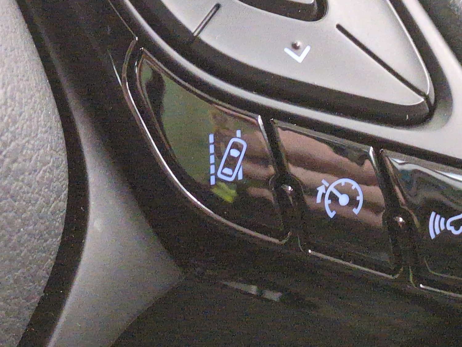 Used Toyota C-HR 2023 for sale - 77083826: Photo 21