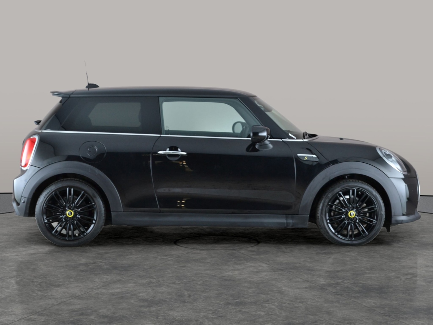 Used MINI Hatch 2021 for sale - 77077774: Photo 9