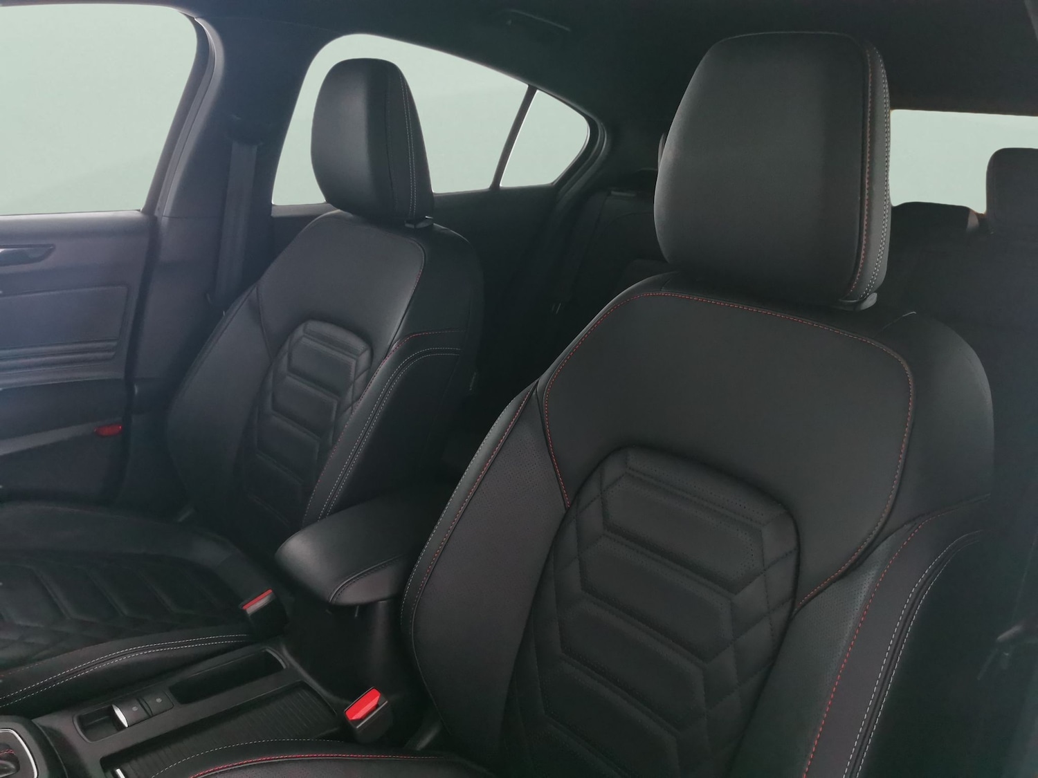 Used Ford Focus 2023 for sale - 77802936: Photo 6