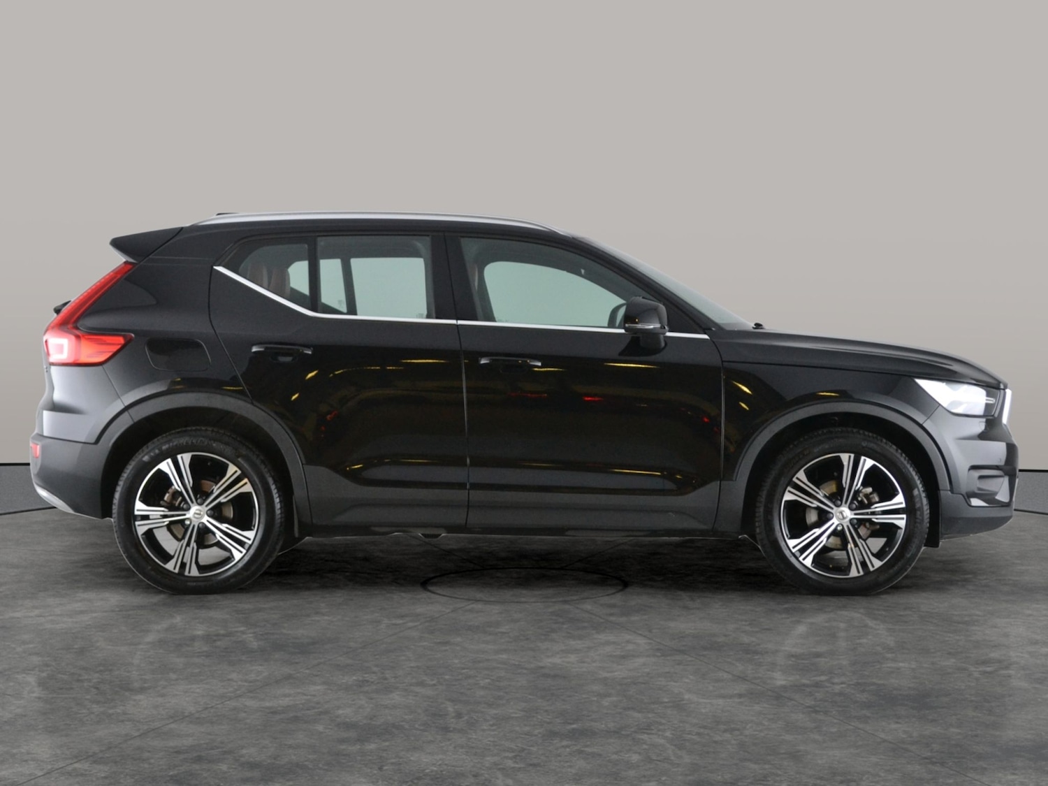 Used Volvo XC40 2021 for sale - 77984642: Photo 13