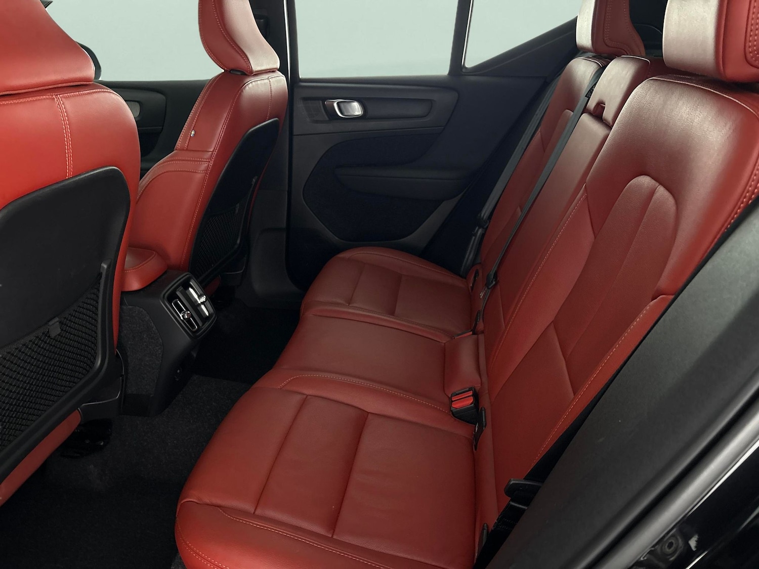 Used Volvo XC40 2021 for sale - 77984642: Photo 31