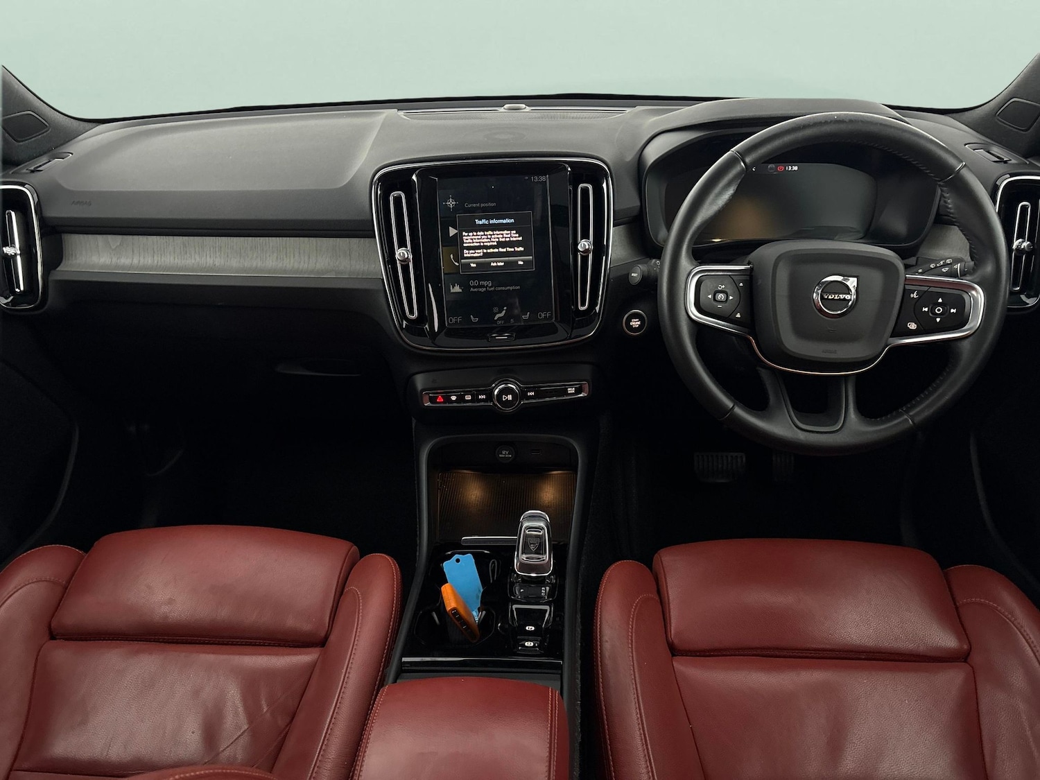 Used Volvo XC40 2021 for sale - 77984642: Photo 9