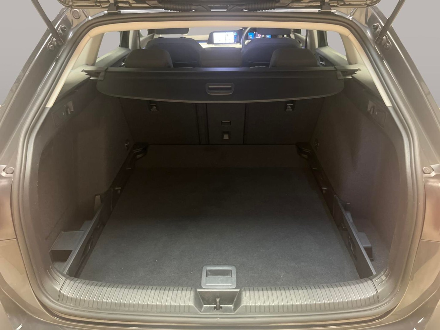 Used Volkswagen Golf 2023 for sale - 78207311: Photo 29