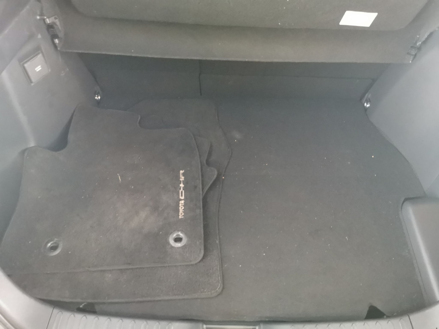 Used Toyota C-HR 2024 for sale - 77629802: Photo 33