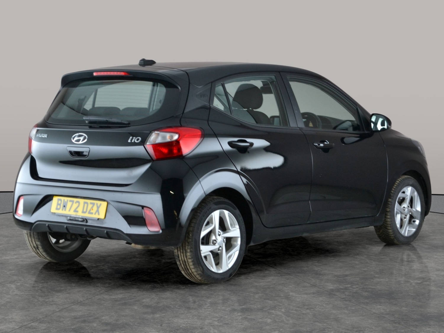Used Hyundai i10 2023 for sale - 77159887: Photo 10