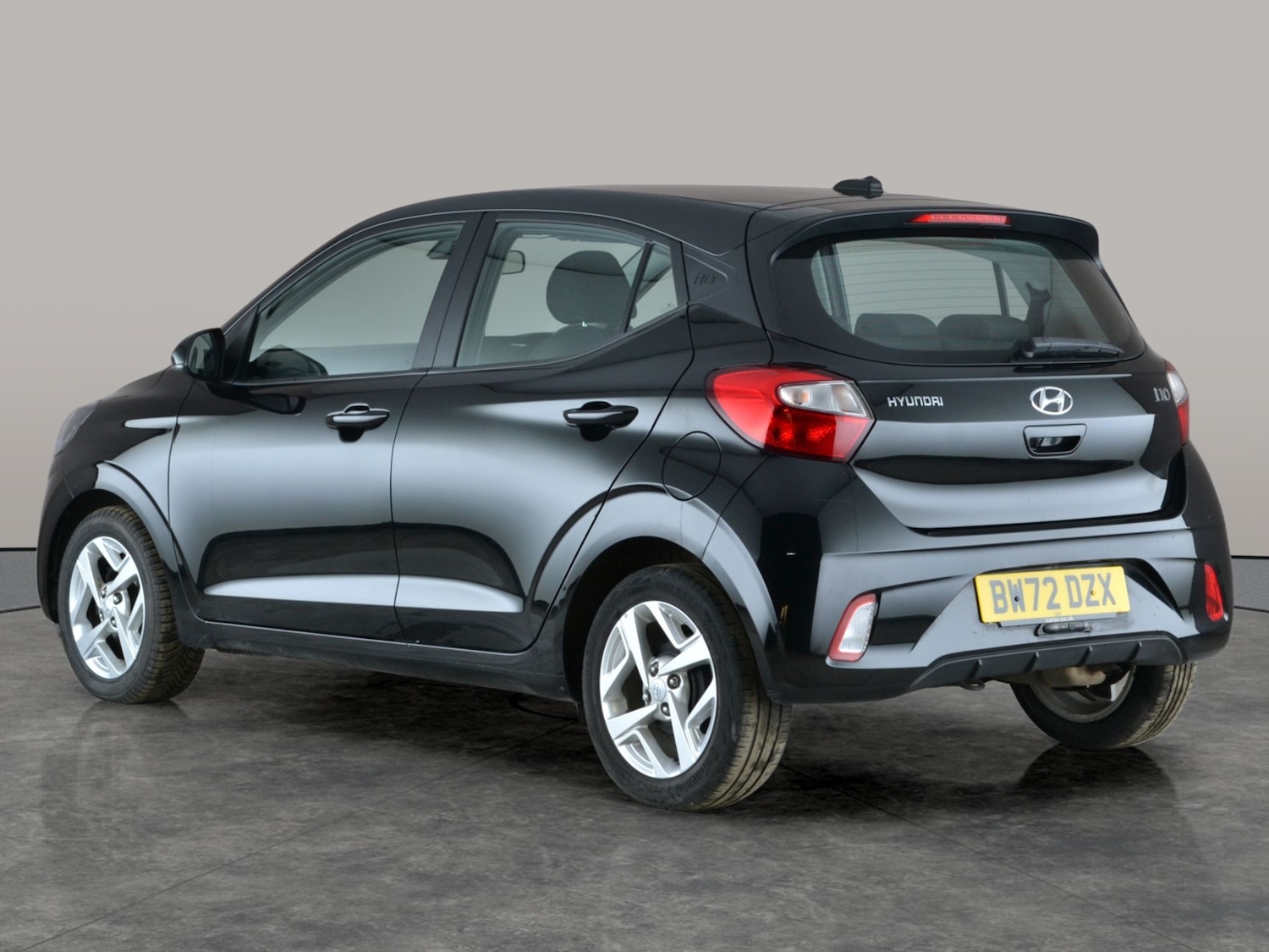 Used Hyundai i10 2023 for sale - 77159887: Photo 12