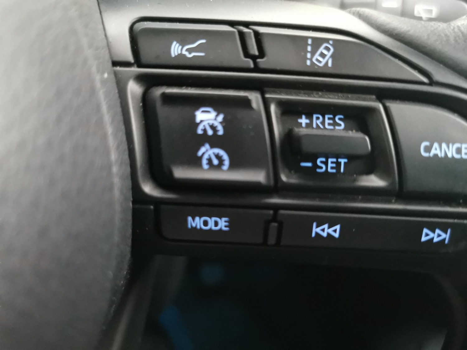 Used Toyota Yaris Cross 2022 for sale - 77036529: Photo 21