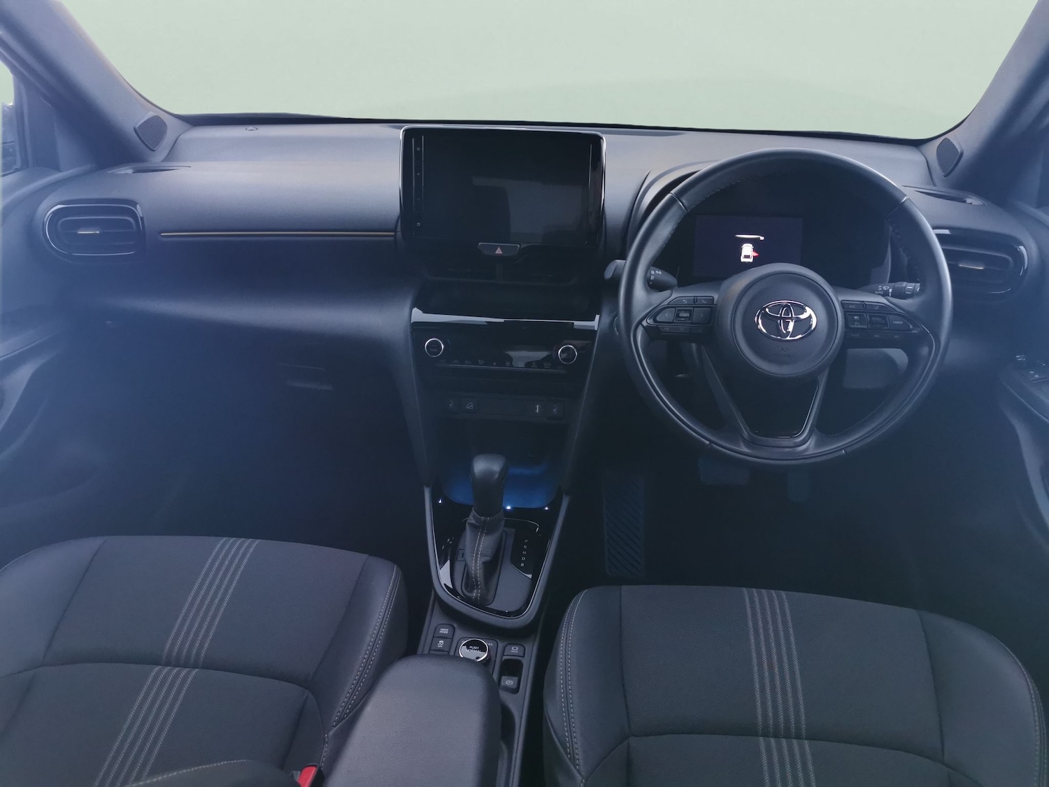 Used Toyota Yaris Cross 2022 for sale - 77036529: Photo 7