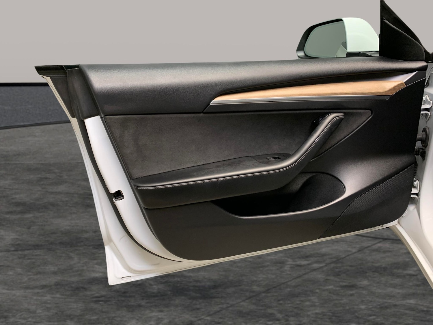 Used Tesla Model 3 for sale - 77318590: Photo 29