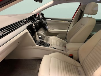 Used Volkswagen Passat 2021 for sale - 75734266: Photo