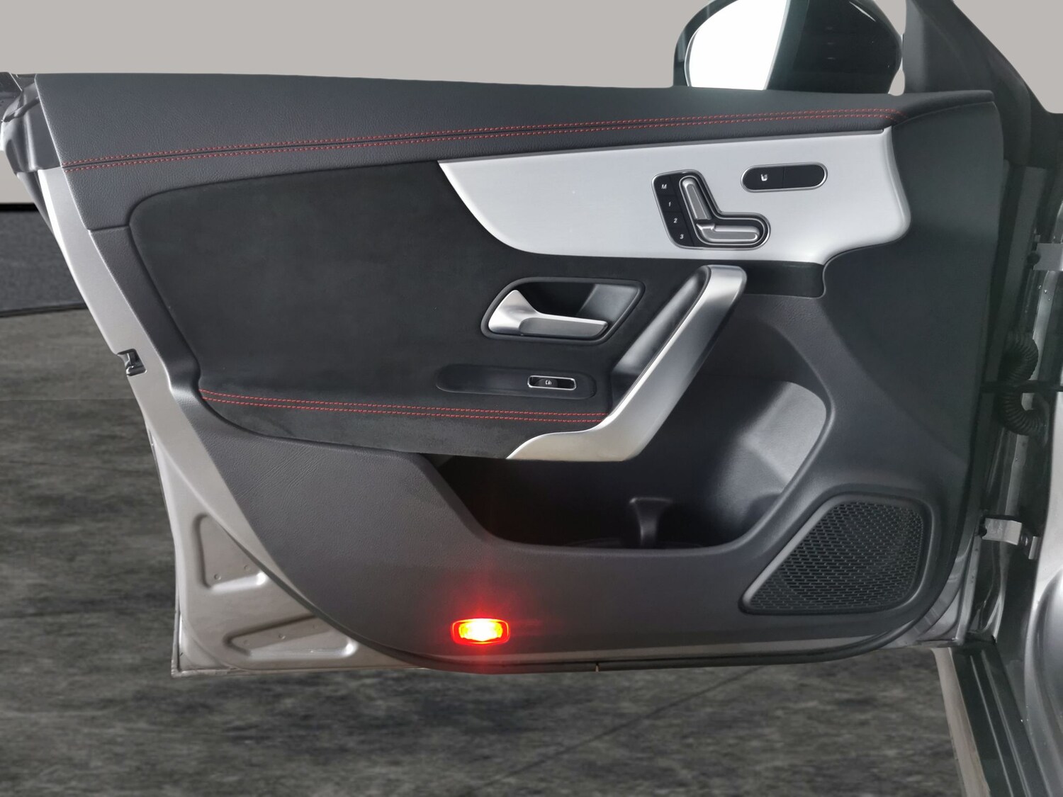 Used Mercedes-Benz CLA 2023 for sale - 77569972: Photo 32