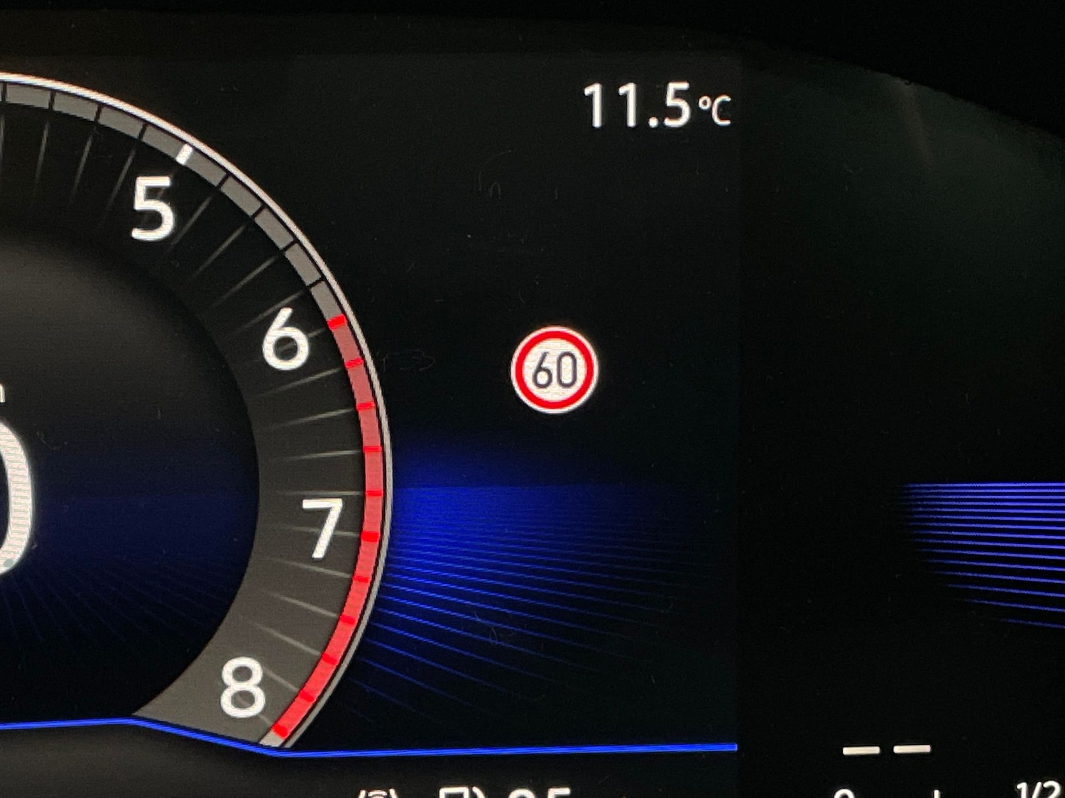 Used Volkswagen T-Roc 2022 for sale - 76555061: Photo 21