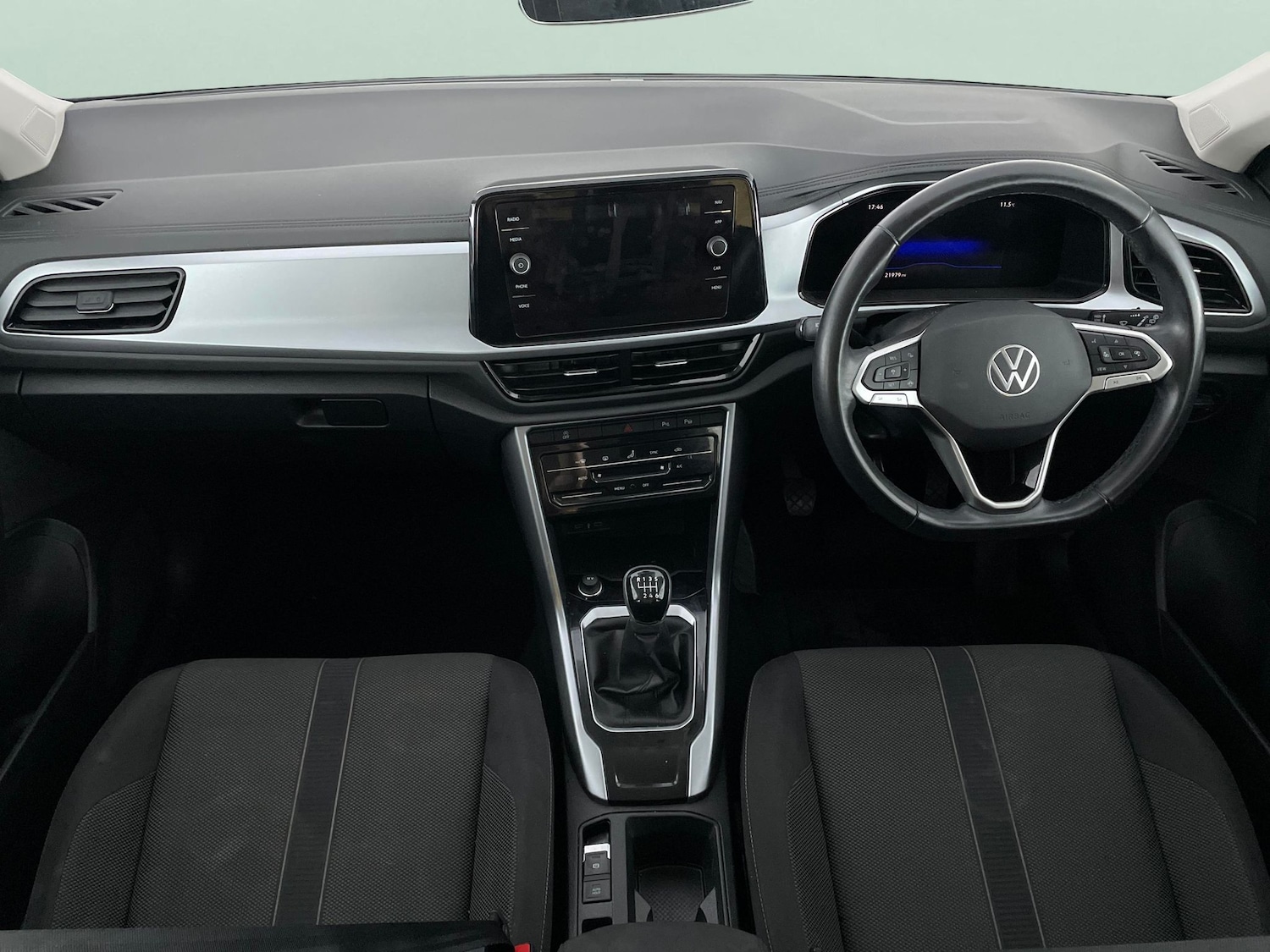 Used Volkswagen T-Roc 2022 for sale - 76555061: Photo 7